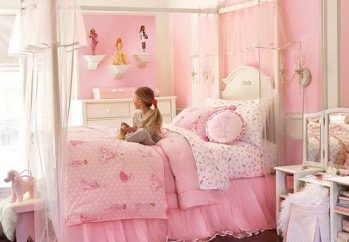 Girl's room
