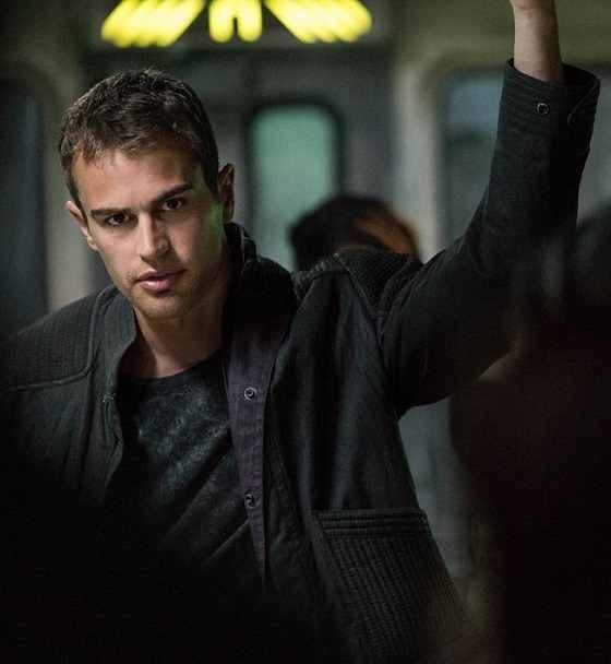 Theo James 3