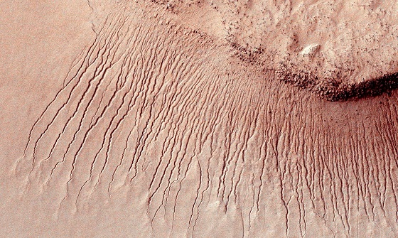 λωρίδες νερού στον Άρη 1