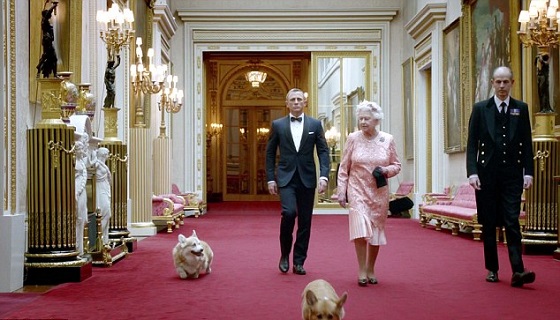 Βασίλισσα Ελισάβετ & Daniel Craig