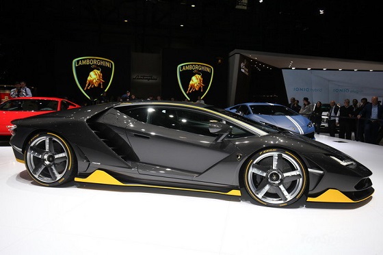 Lamborghini Centenario 4