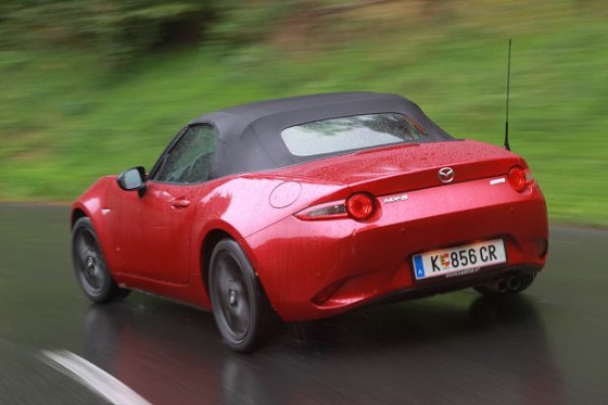 Mazda MX-5 4