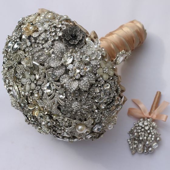 Bridal Brooch Bouquets 6