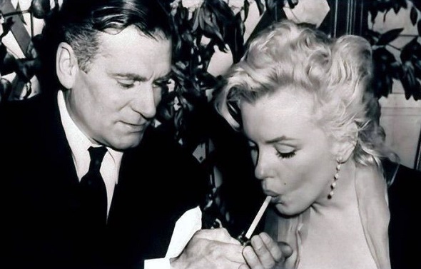 Hugh Hefner and Marilyn-Monroe