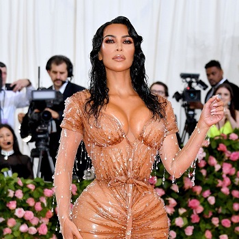 kim-kardasian-med-gala