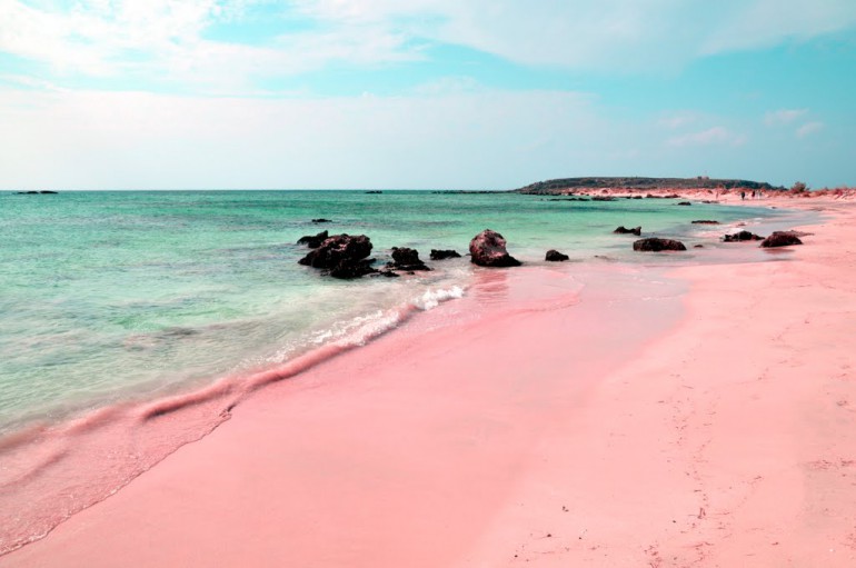 ελαφονήσι ροζ άμμος