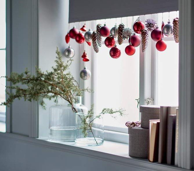 Χριστουγεννιάτικες ιδέες διακόσμησης παράθυρα