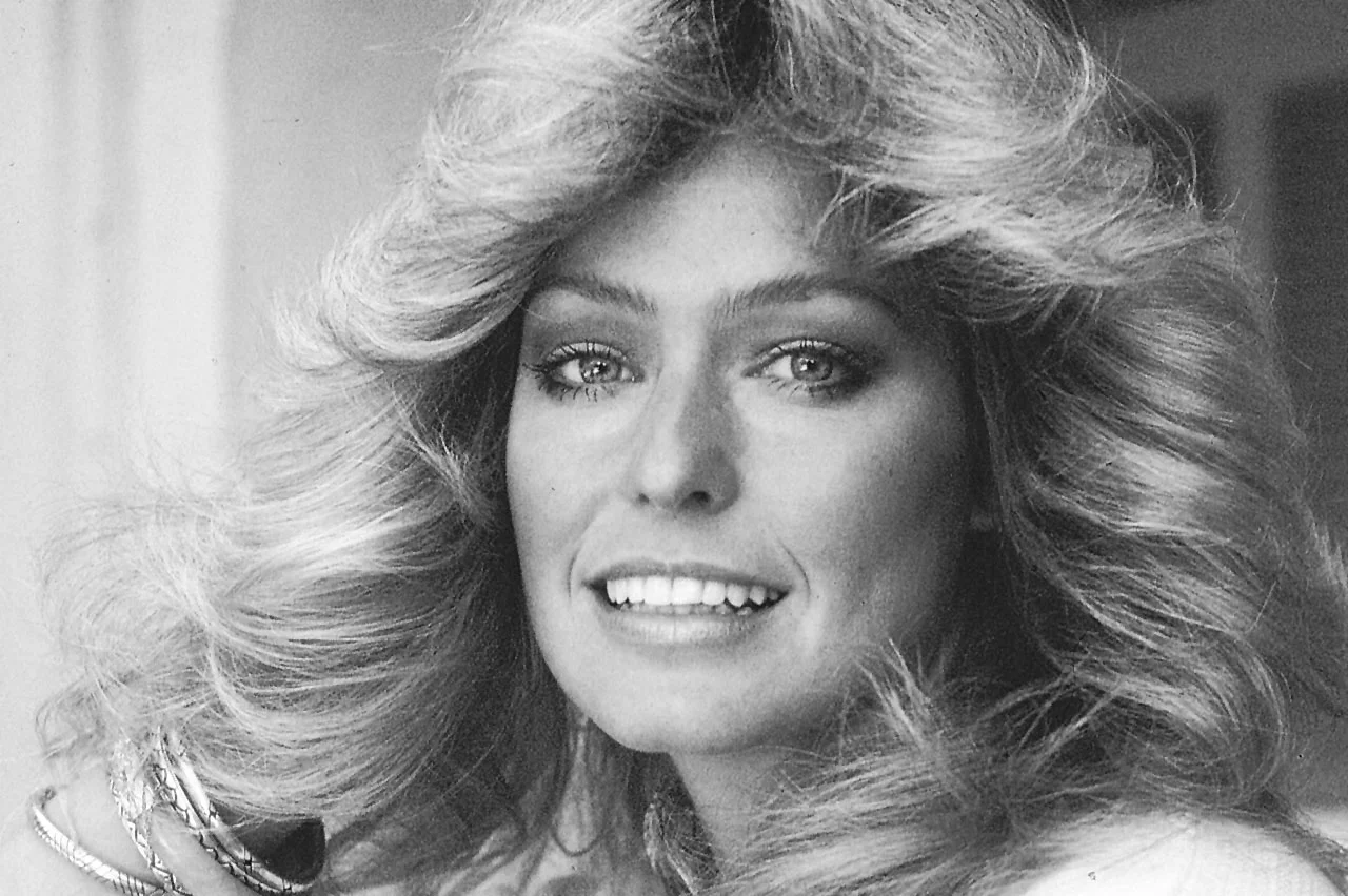 farrah fawcett ασπρόμαυρη