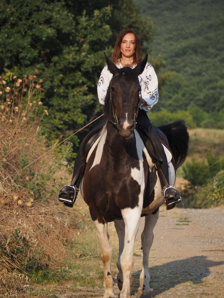 Lina’s Horse Paradise ιππασία Καλαμπάκα Μετέωρα Τρίκαλα