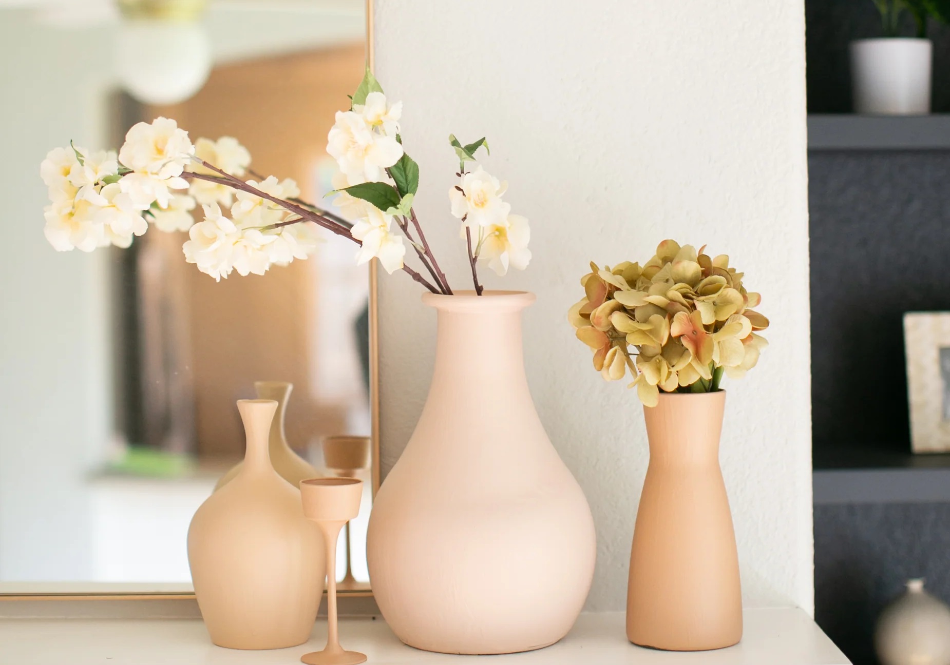 faux ceramic vase DIY winter decor DIY κατασκευές βάζα και κασπό σε μορφή κεραμικού και ριγέ