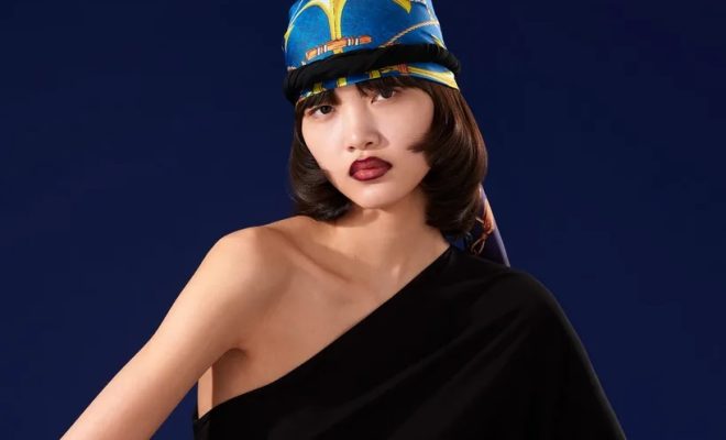 Μεταξωτό μαντήλι Gucci Art of Silk συλλογή